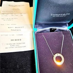 Authentic Tiffany’s Diamond Circle Necklace
